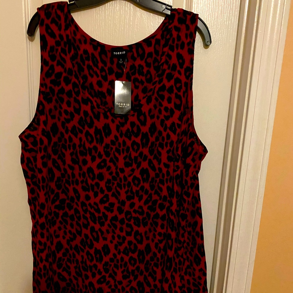 Torrid Red Leopard Shirtail Tank Sz: 3 (22/24)